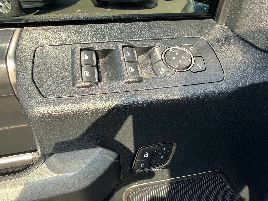 Certified 2019 Ford F150 Raptor w/ Equipment Group 802A Luxury AWD/4WD image 17