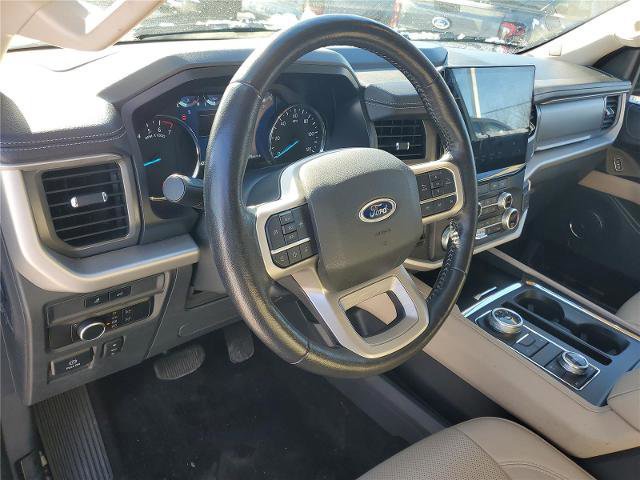 Certified 2023 Ford Expedition Max XLT image 11