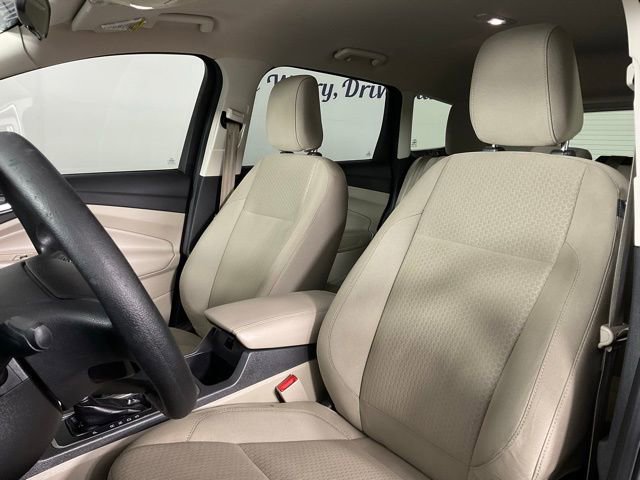 Certified 2018 Ford Escape SE w/ SE Sync 3 Package image 14
