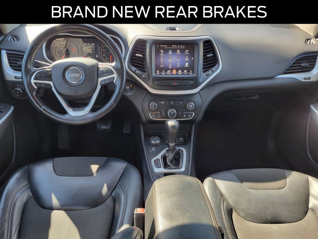 Used 2018 Jeep Cherokee Latitude Plus w/ Cold Weather Group AWD/4WD image 7