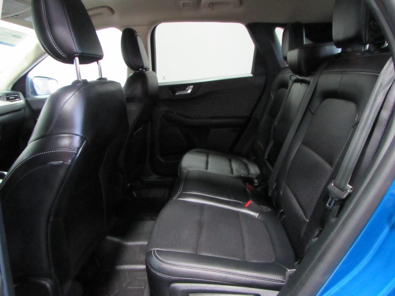 Certified 2020 Ford Escape SEL FWD image 15