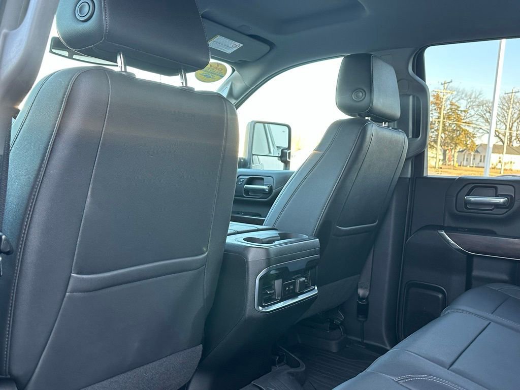 Used 2022 GMC Sierra 2500 SLT w/ SLT Premium Package image 13