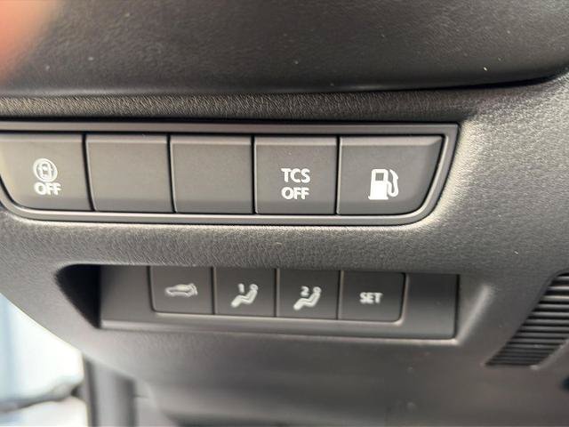 Used 2025 MAZDA CX-50 AWD 2.5 Hybrid w/ Premium Pkg image 31