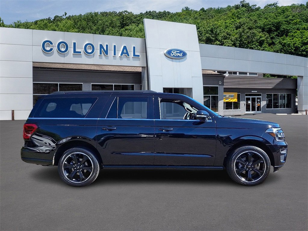 Certified 2022 Ford Expedition Max Limited image 5