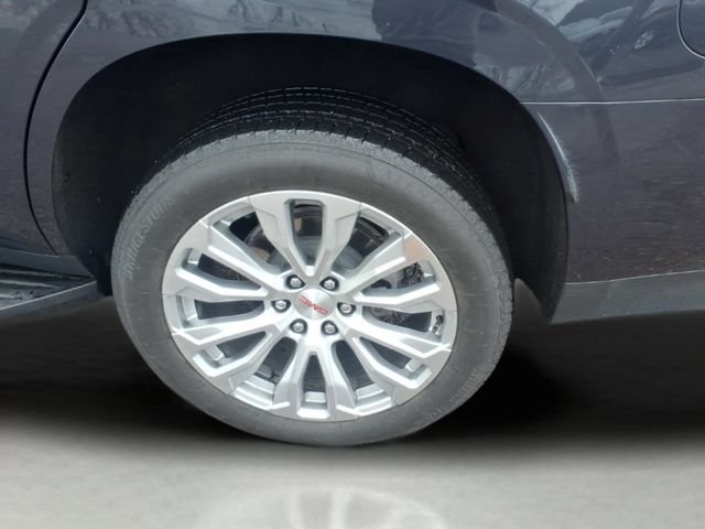 Used 2023 GMC Yukon Denali w/ LPO, Floor Liner Package AWD/4WD image 8