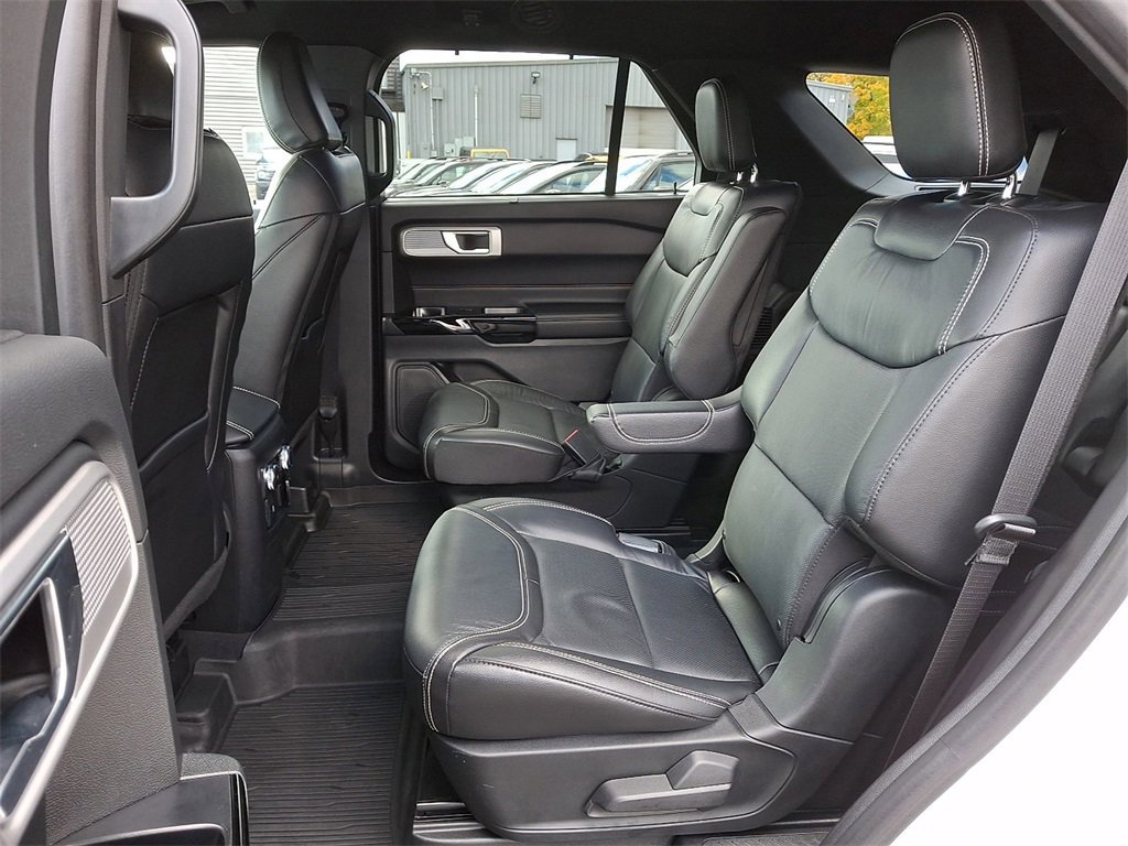 Certified 2022 Ford Explorer ST w/ Equipment Group 401A image 10