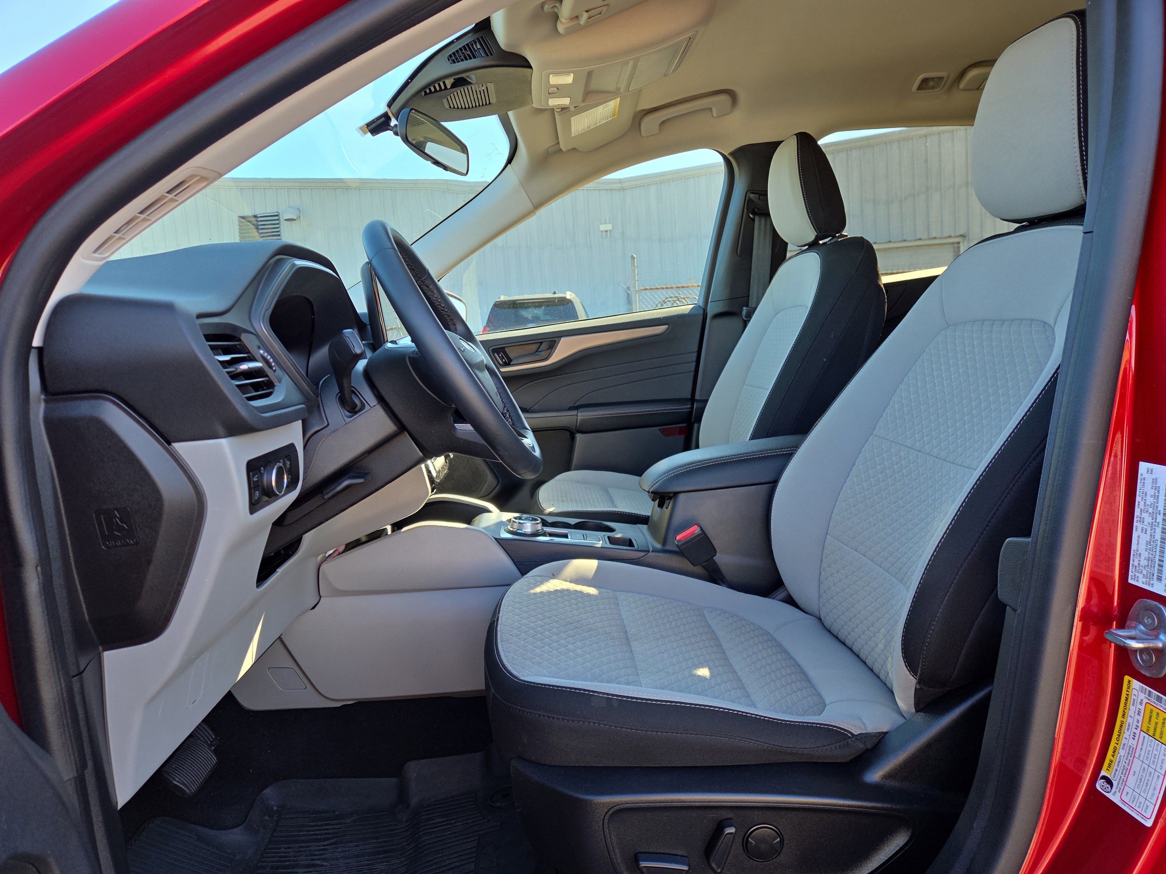 Certified 2023 Ford Escape Active w/ Tech Pack #1 AWD/4WD image 10