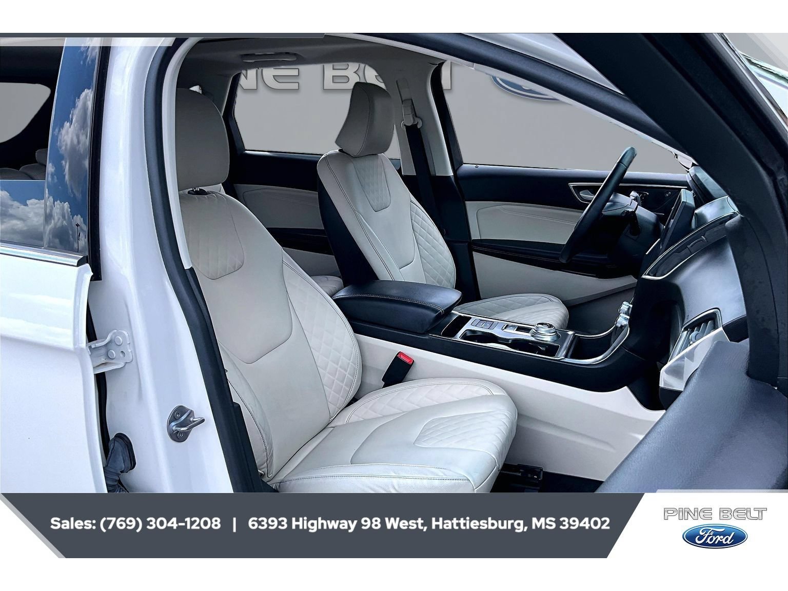 Certified 2023 Ford Edge Titanium AWD/4WD image 6