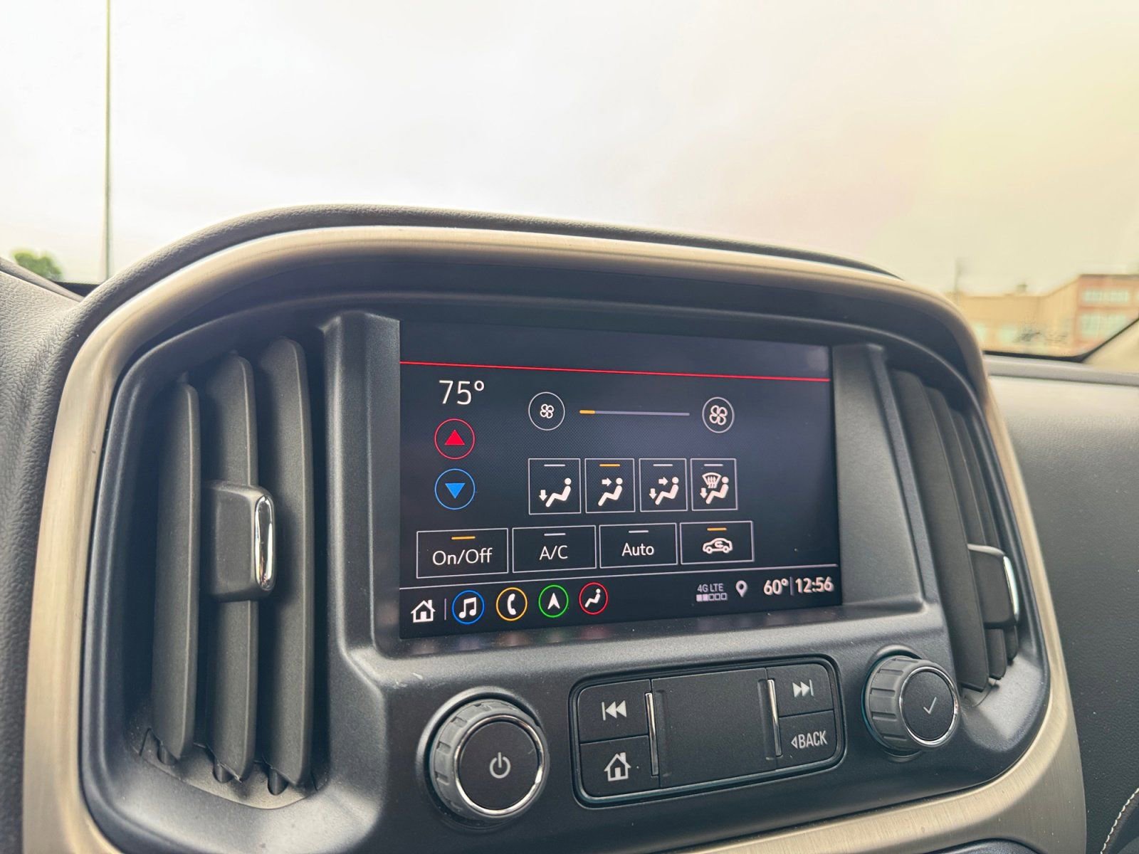 Used 2022 GMC Canyon Denali AWD/4WD image 26