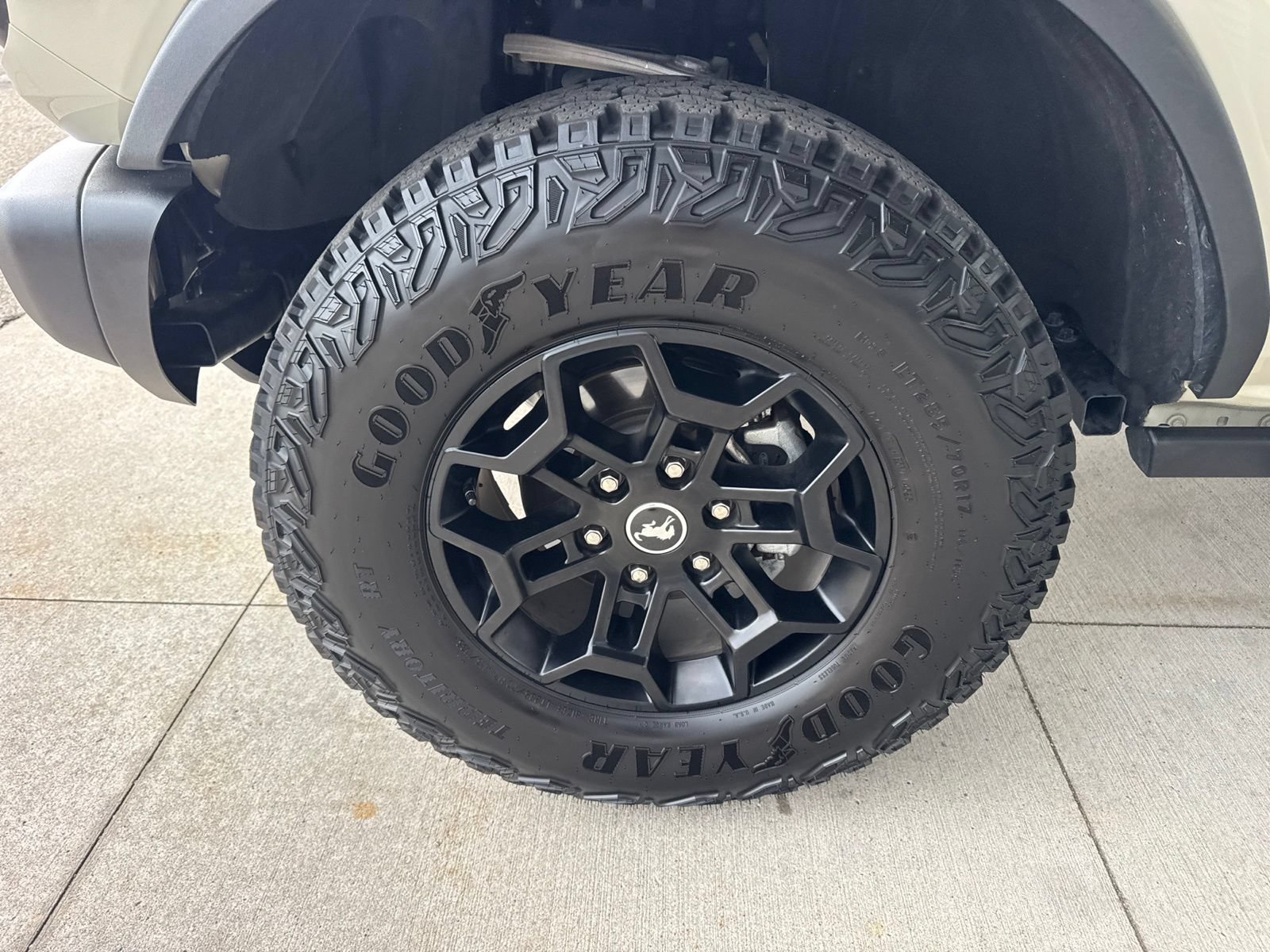 Certified 2026 Ford Bronco Badlands AWD/4WD image 17
