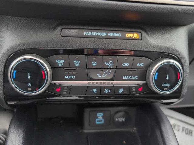 Certified 2022 Ford Escape SEL w/ SEL Stealth AWD Package image 18