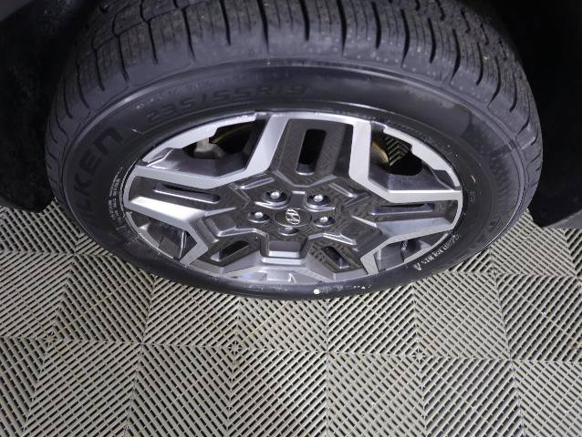 Used 2023 Hyundai Santa Fe Limited AWD/4WD image 40