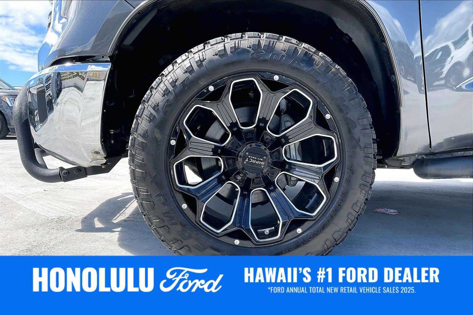 Used 2020 Toyota Tundra SR5 w/ SR5 Upgrade Package RWD image 8