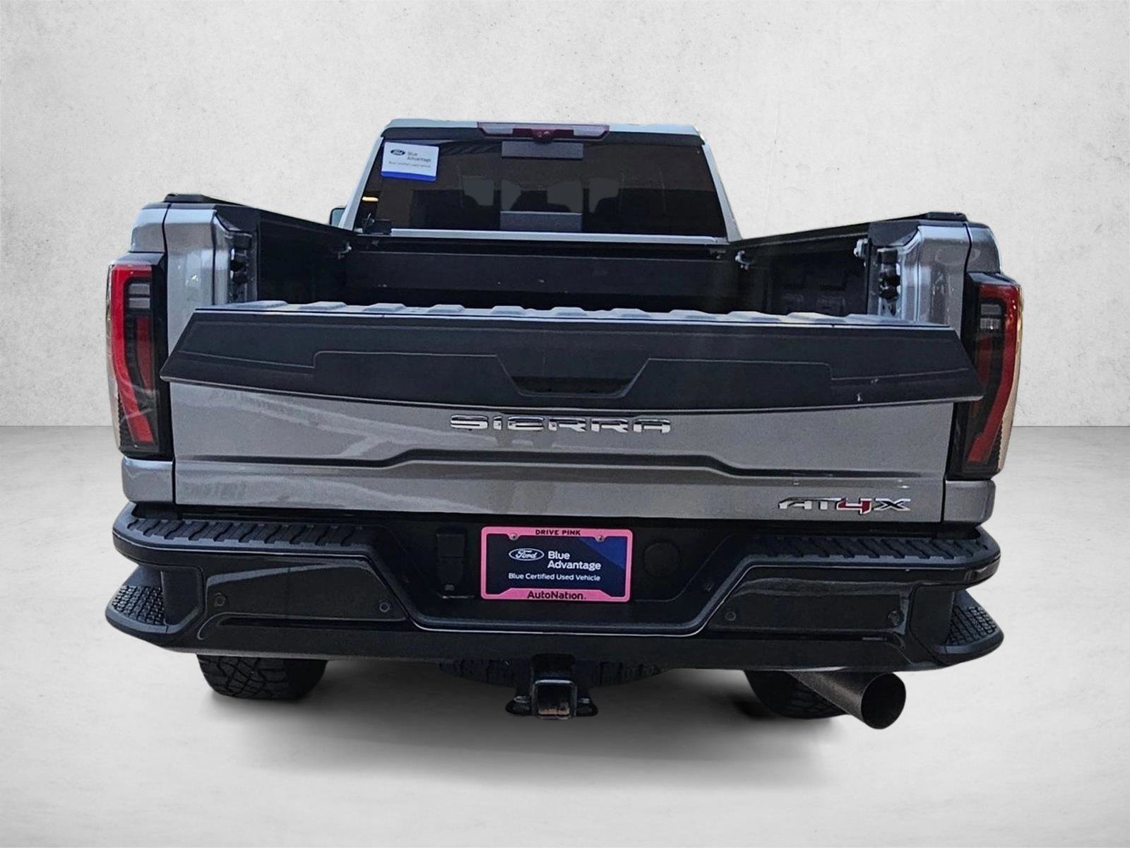 Used 2024 GMC Sierra 2500 AT4X AWD/4WD image 6