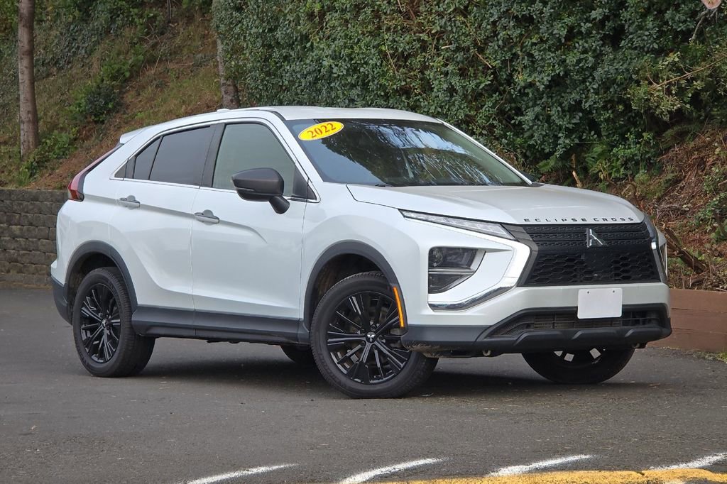 Used 2022 Mitsubishi Eclipse Cross LE