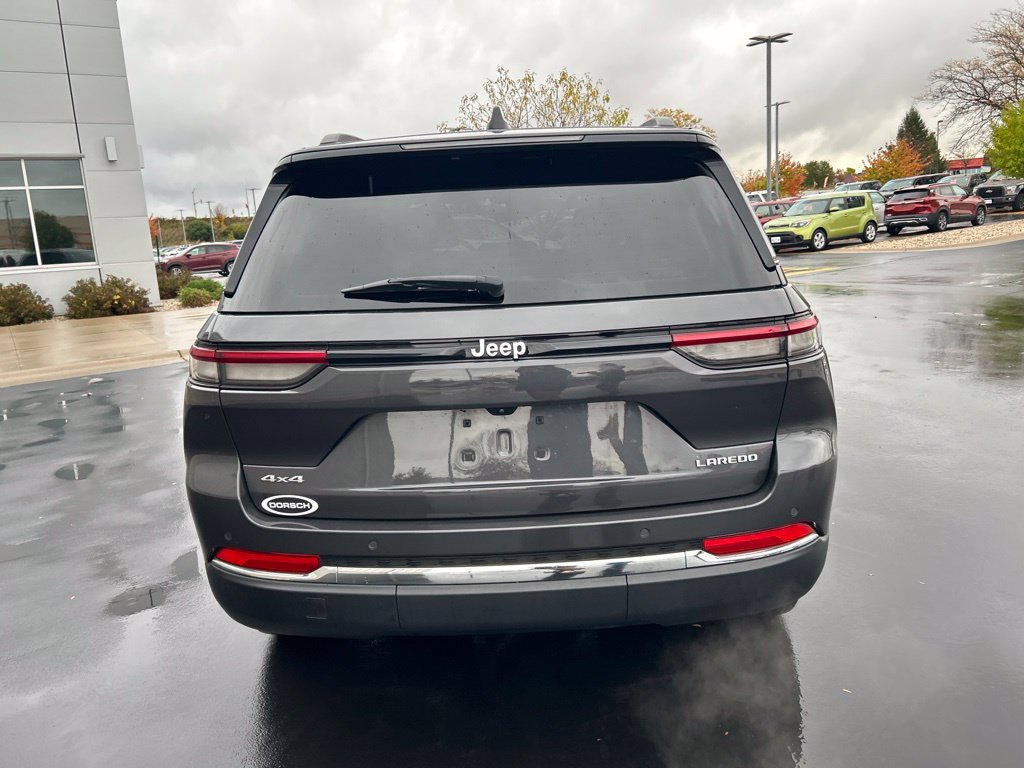 Used 2025 Jeep Grand Cherokee Laredo X w/ Luxury Tech Group I AWD/4WD image 7