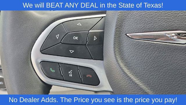 Used 2024 Chrysler Pacifica Touring-L FWD image 15