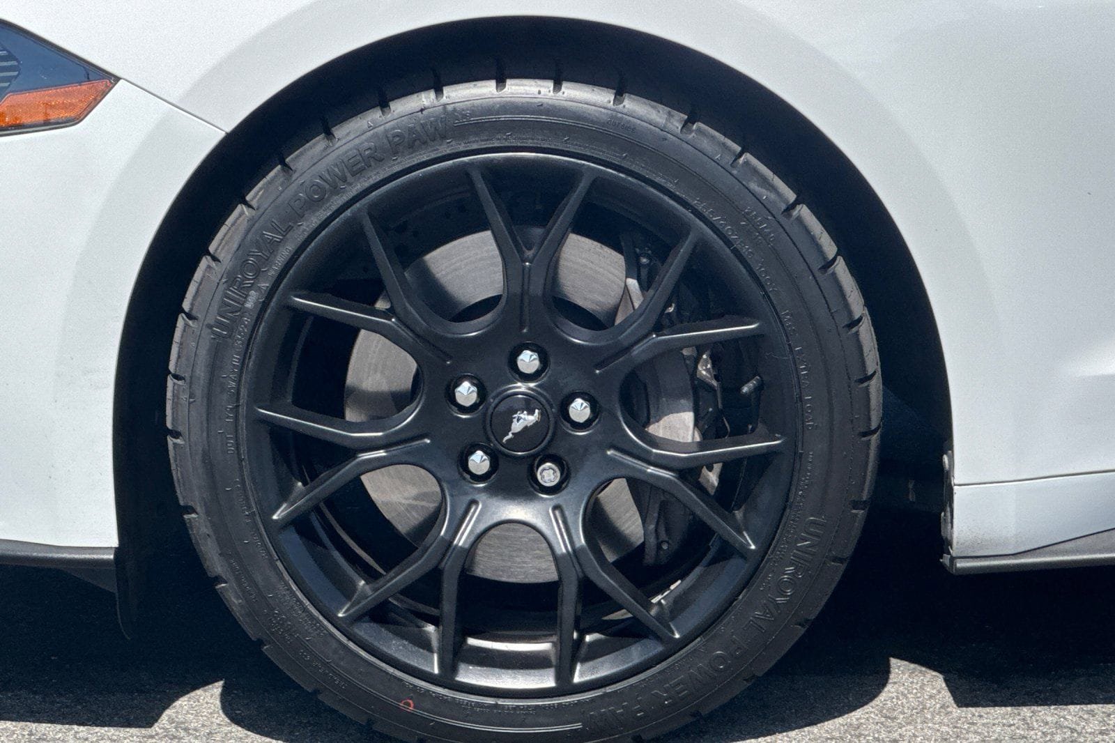 Certified 2018 Ford Mustang Premium w/ Ecoboost Performance Package RWD image 27