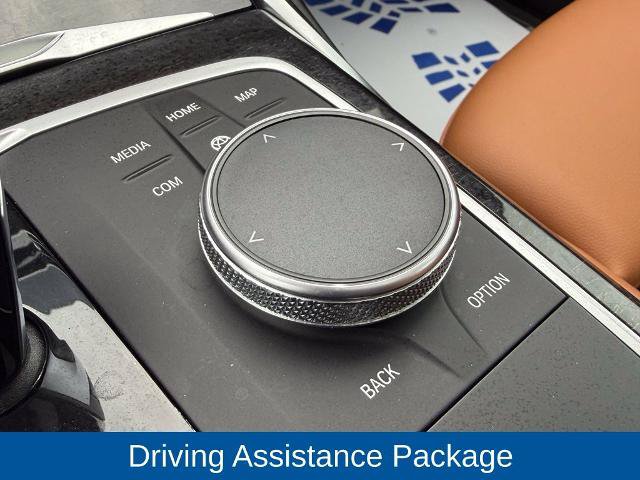 Used 2022 BMW 330e xDrive w/ Premium Package AWD/4WD image 10