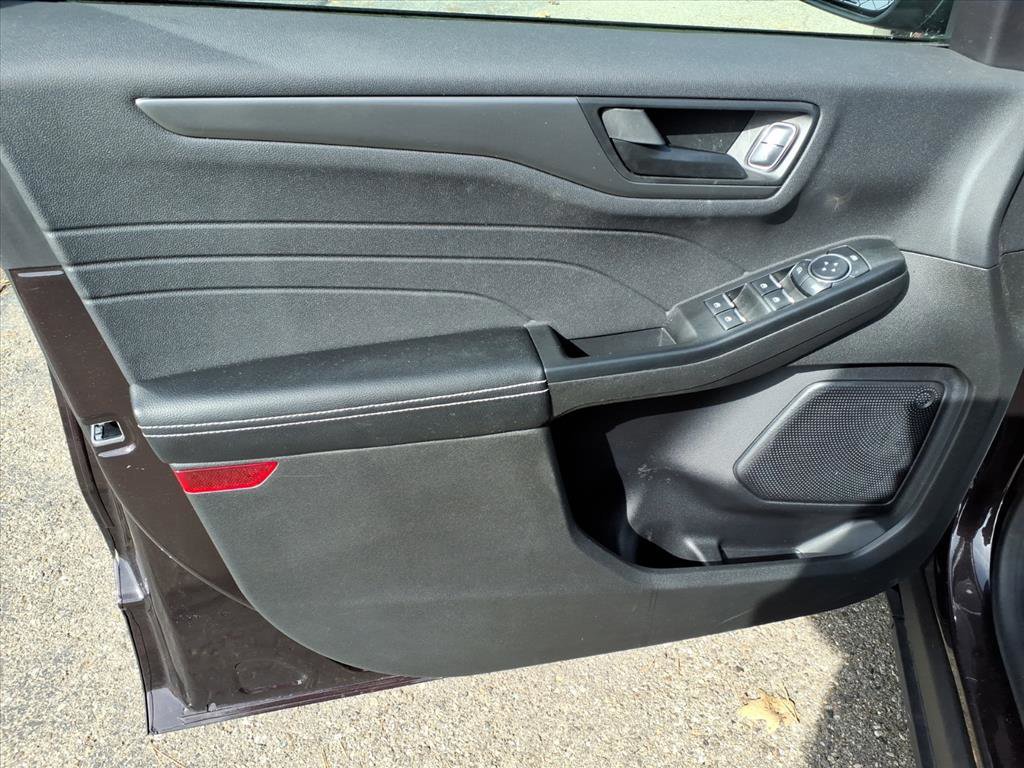 Certified 2023 Ford Escape Active image 13