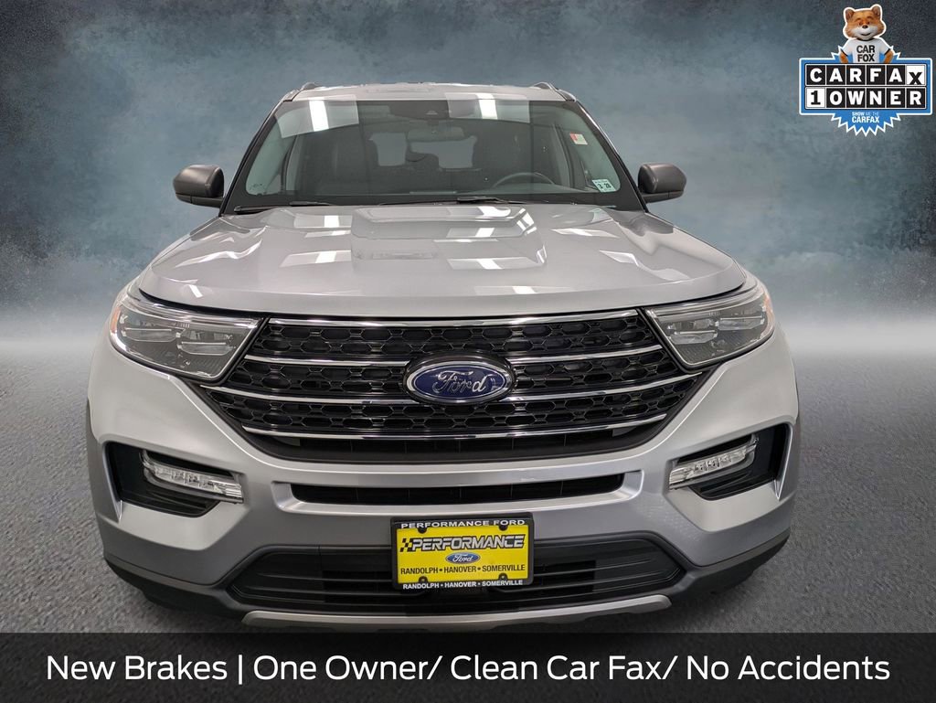 Certified 2022 Ford Explorer XLT w/ Equipment Group 202A image 2
