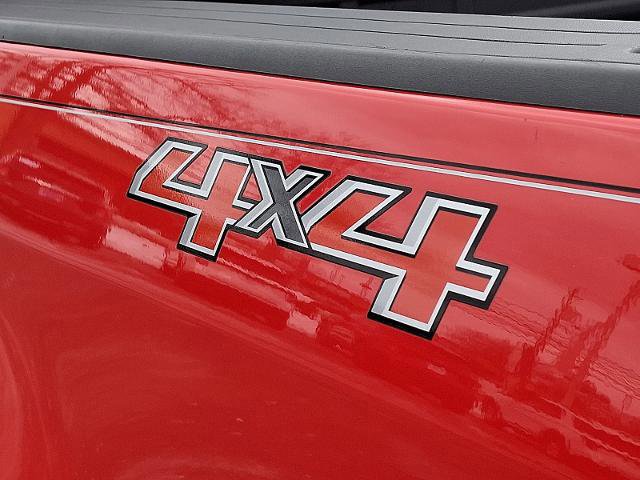 Used 2020 Chevrolet Colorado W/T w/ Custom Special Edition image 30