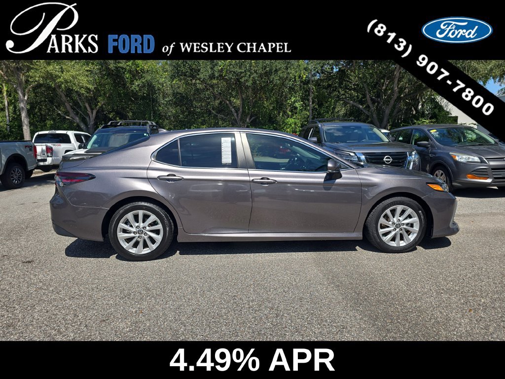 Used 2024 Toyota Camry LE w/ Convenience Package FWD image 4