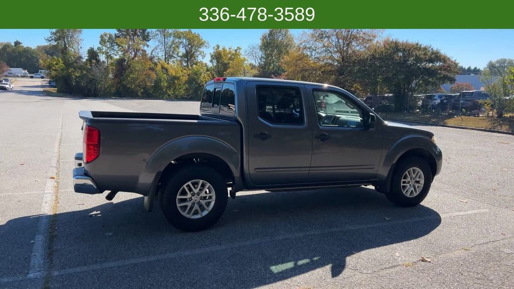 Used 2019 Nissan Frontier SV image 4