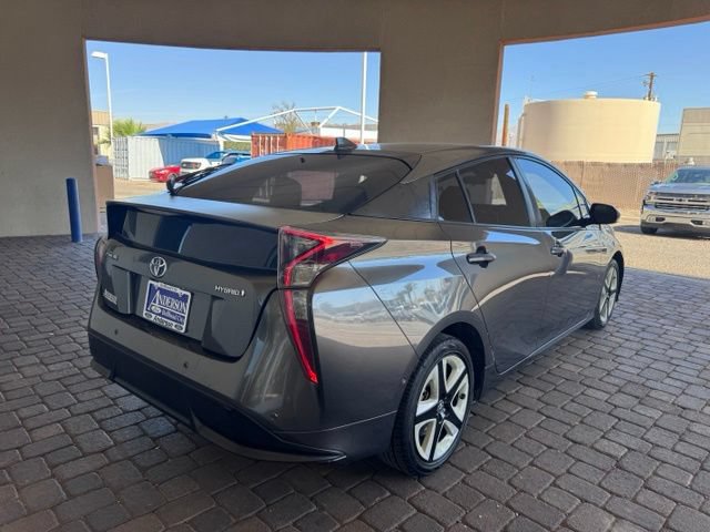 Used 2017 Toyota Prius Three Touring FWD image 5