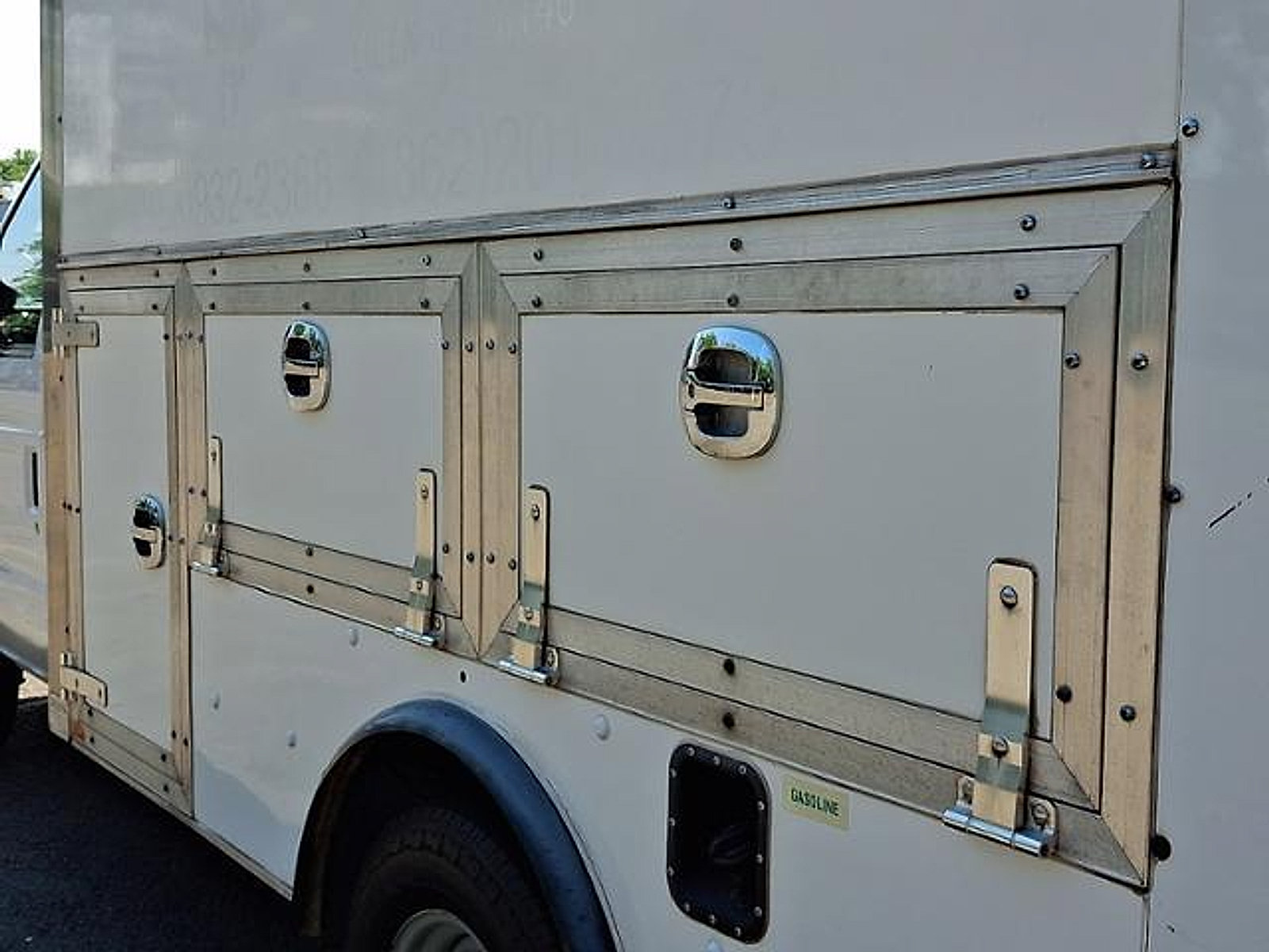 Certified 2022 Ford E-350 and Econoline 350 Super Duty w/ Power Windows & Locks Group RWD image 6