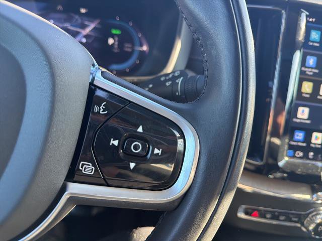 Used 2022 Volvo XC60 T8 Inscription w/ Advanced Package image 26
