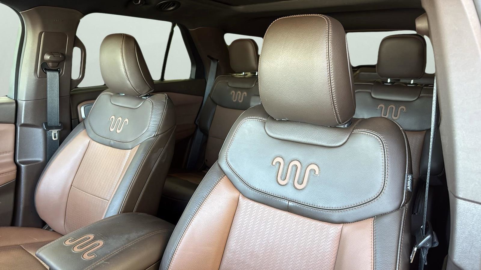 Certified 2022 Ford Explorer King Ranch w/ Premium Technology Package image 10