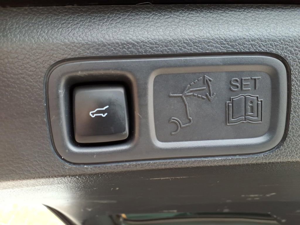 Certified 2024 Ford Expedition Max XLT AWD/4WD image 16