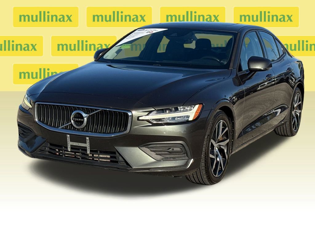 Used 2020 Volvo S60 T6 Momentum image 5