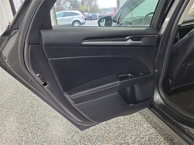 Certified 2018 Ford Fusion Titanium image 23