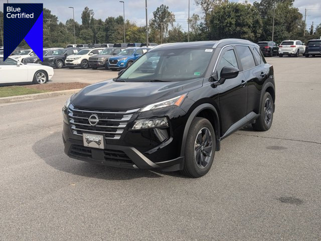 Used 2024 Nissan Rogue SV w/ SV Premium Package