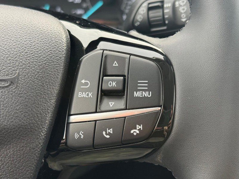 Certified 2022 Ford Escape SE w/ Cold Weather Package image 18