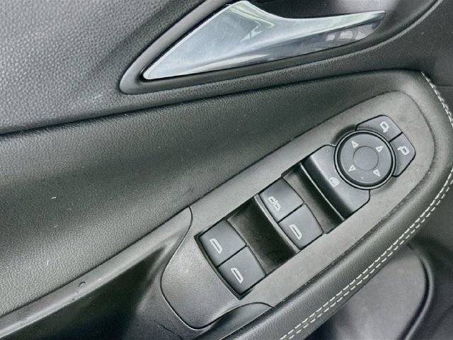 Used 2024 Buick Encore GX Sport Touring w/ Comfort Package FWD image 23
