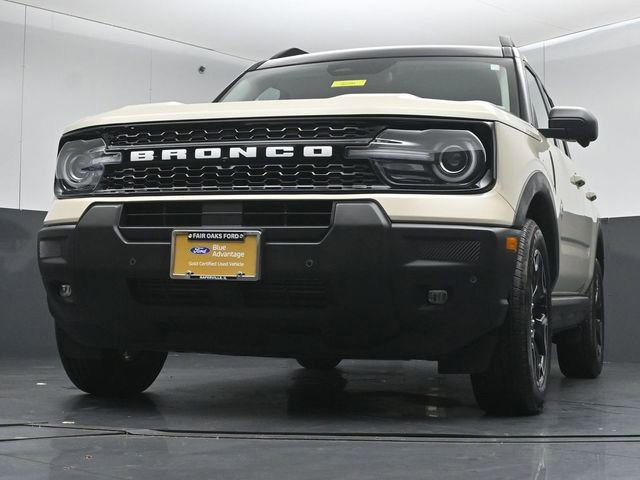 Certified 2025 Ford Bronco Sport Outer Banks w/ Outer Banks Tech Package+ AWD/4WD image 39