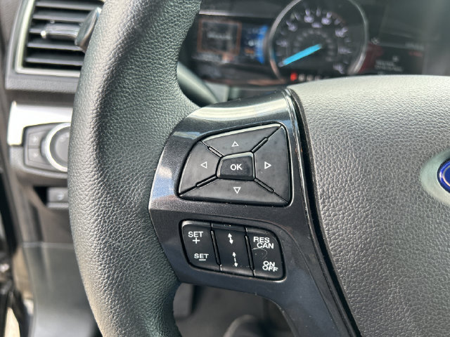 Certified 2018 Ford Explorer XLT w/ Equipment Group 202A FWD image 23