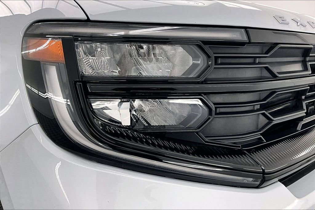 Certified 2025 Ford Expedition Max Active AWD/4WD image 30