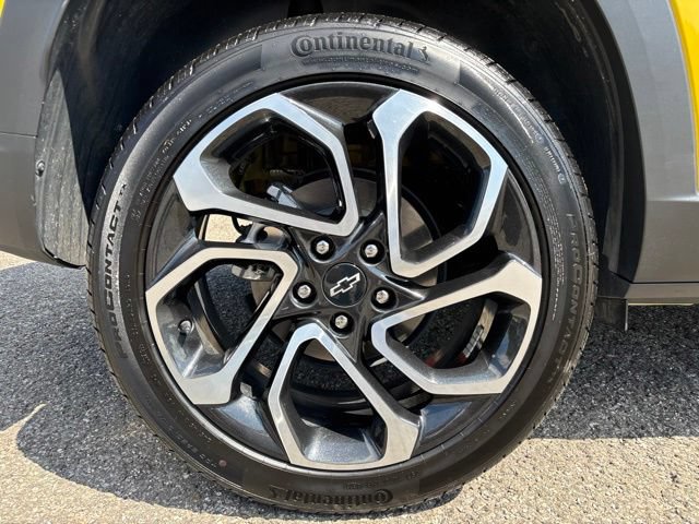 Used 2024 Chevrolet Trax RS w/ Driver Confidence Package FWD image 29