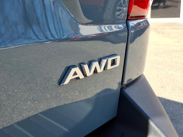 Certified 2022 Ford Maverick Lariat w/ Equipment Group 500A Standard AWD/4WD image 23