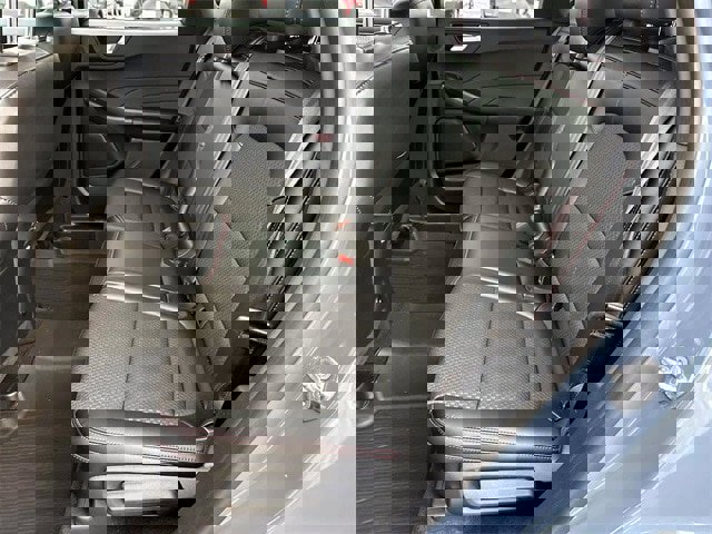 Certified 2023 Ford Escape ST-Line Select w/ Tech Pack #2 image 7