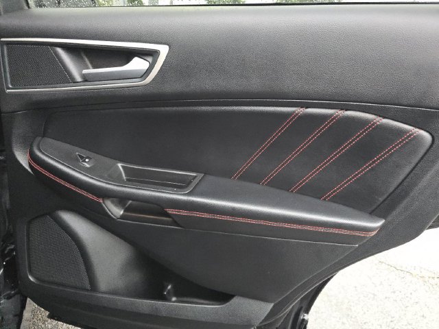 Certified 2024 Ford Edge ST-Line AWD/4WD image 20