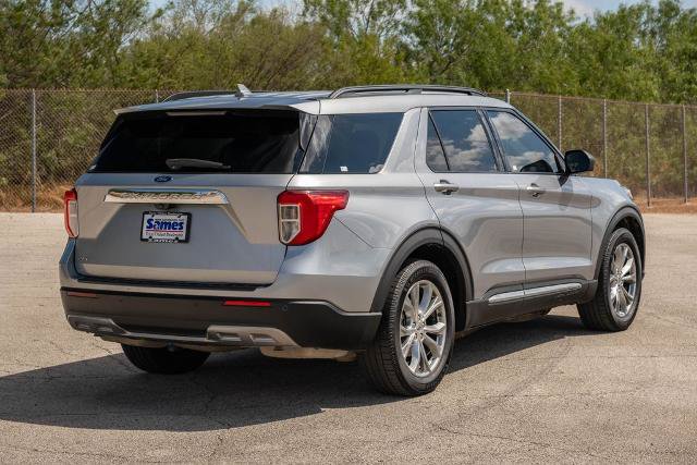 Certified 2020 Ford Explorer XLT w/ Equipment Group 202A RWD image 8