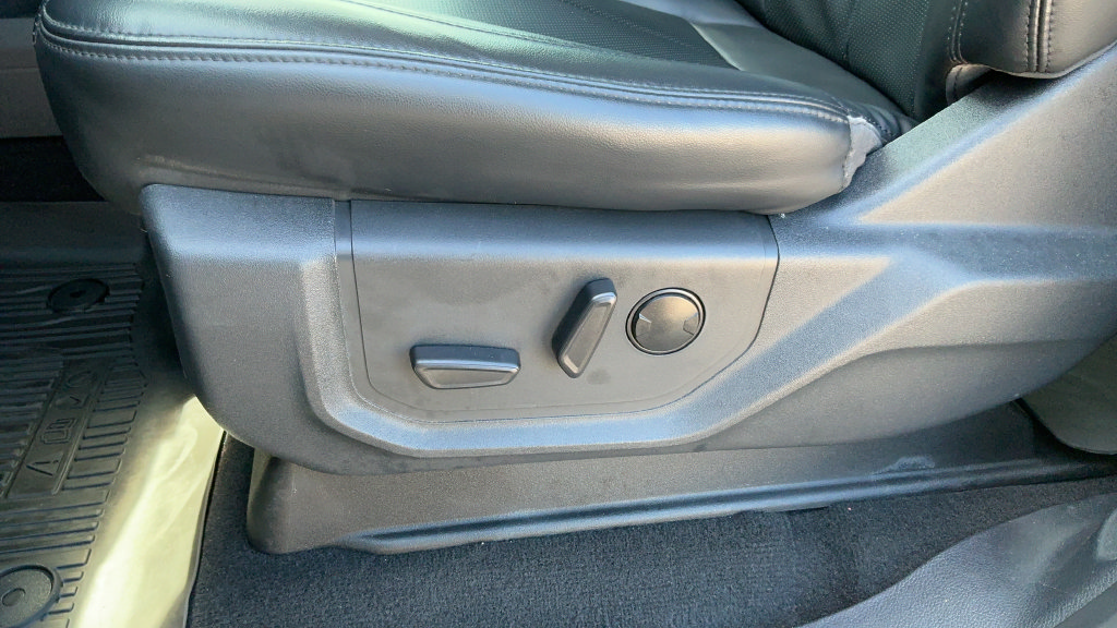 Certified 2024 Ford Expedition Max XLT RWD image 19