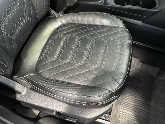 Certified 2024 Ford Escape Platinum w/ Premium Technology Package image 28