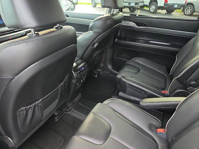 Used 2024 Hyundai Palisade SEL w/ Premium Package FWD image 15