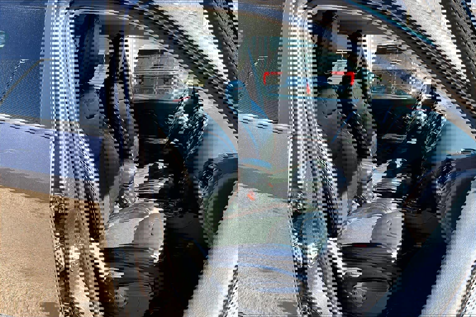 Used 2019 Jeep Cherokee Trailhawk w/ Comfort/Convenience Group AWD/4WD image 13